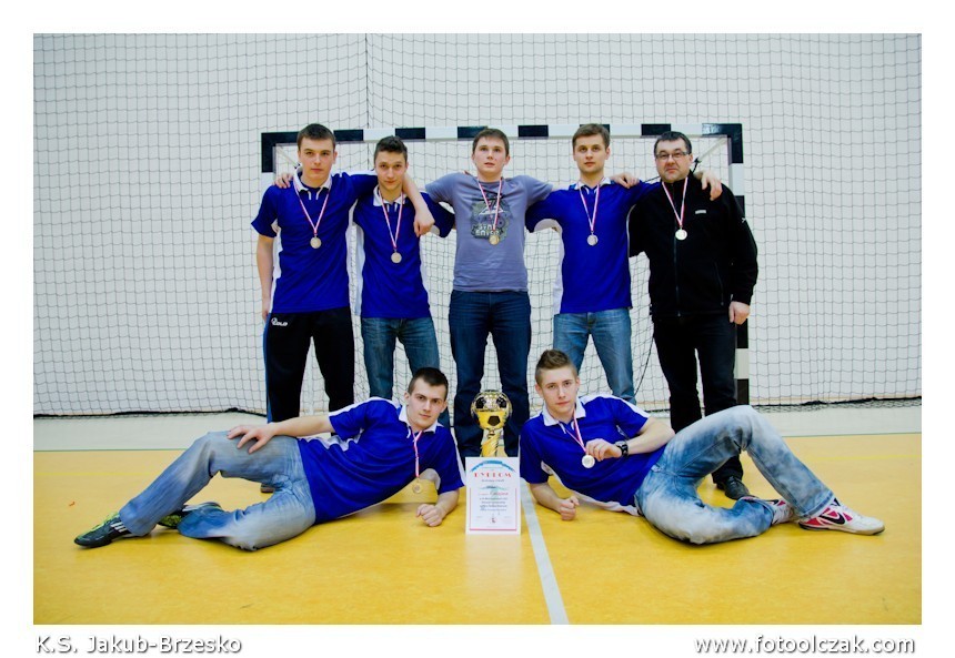 VI Mistrzostwa Piłki Nożnej Halowej Diecezji Tarnowskiej Liturgicznej Służby Ołtarza :: 24 marca 2012 r.