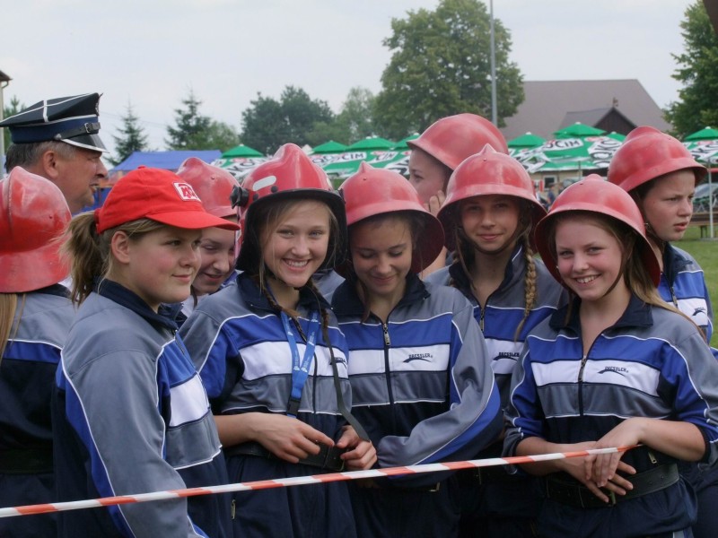 Gminne Zawody :: Sportowo-Pożarnicze