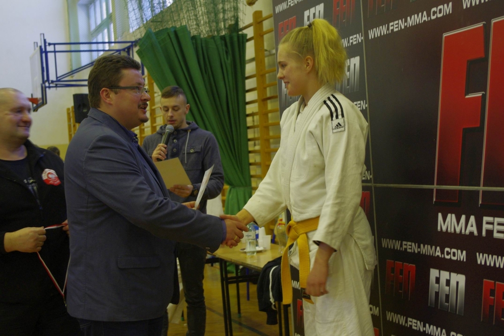 Zawody Amatorskiego Pucharu FEN Almma 73 :: oraz Puchar Polski Młodzików i Juniorów Ju-jitsu 