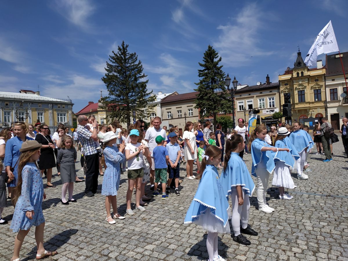 Taneczne urodziny Jana Pawła II :: Brzesko 2019